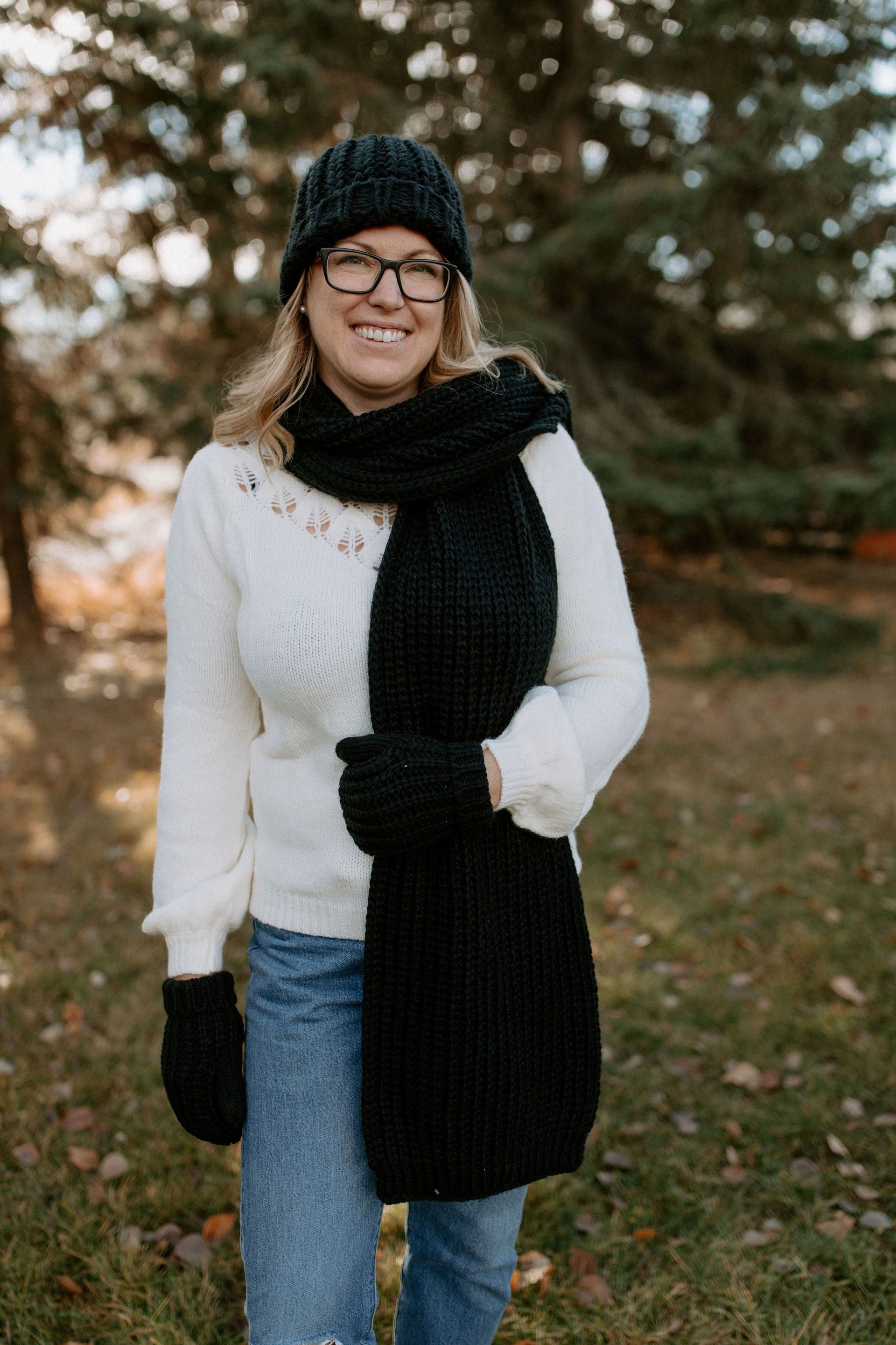 The Montana Chunky Knit Scarf Black – SHOP THE SKINNY
